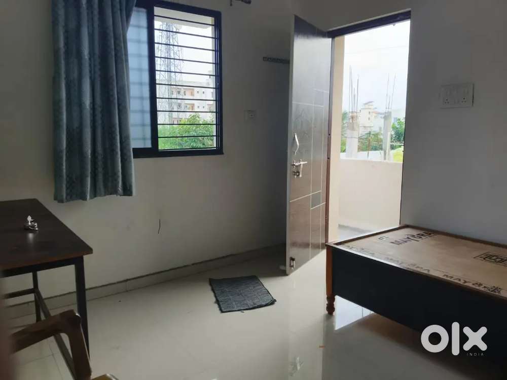 Room for rent (single) - For Rent: Houses & Apartments - 1826456727