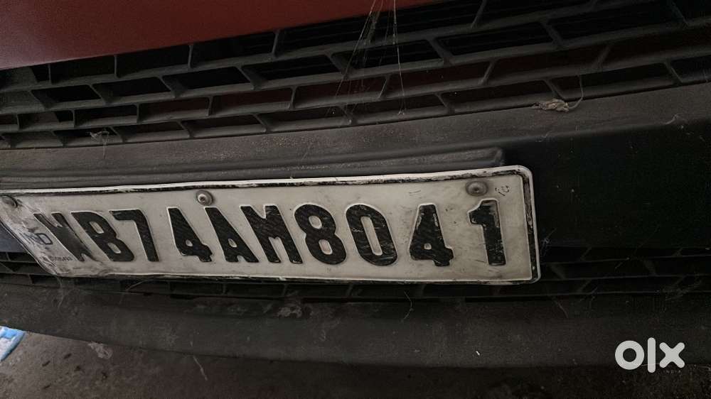 Mahindra Kuv100