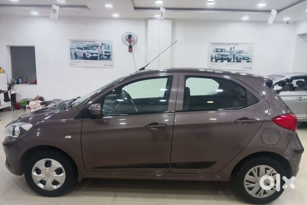 Tata Tiago 1.2 Revotron Xta, 2017, Petrol