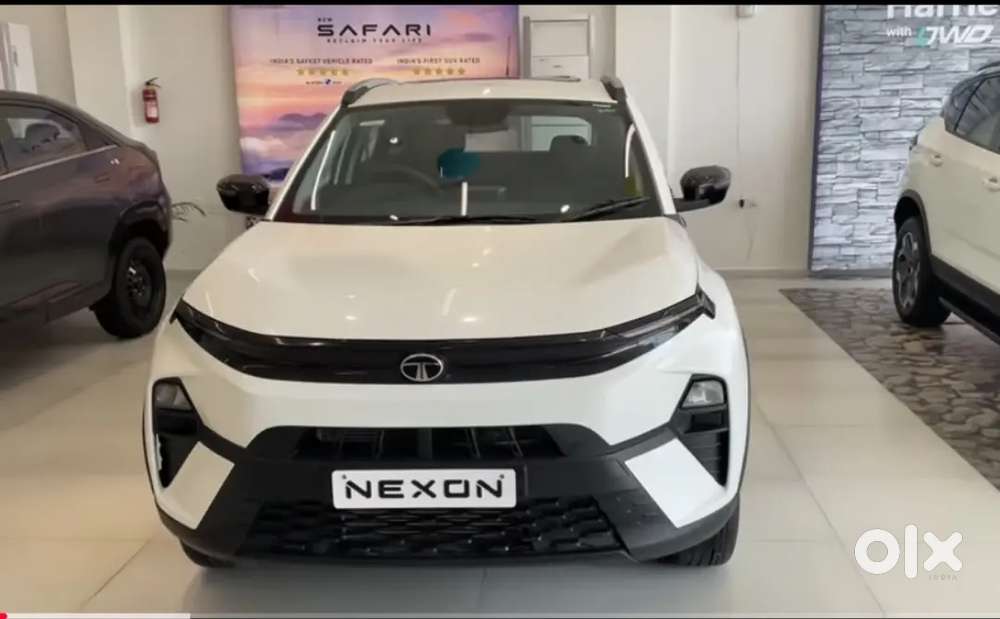 Tata Nexon Smart Plus 2026 Petrol Manual