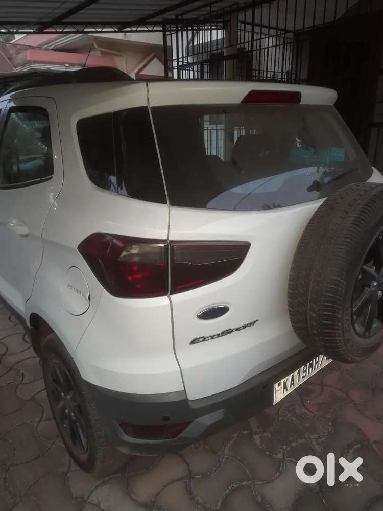 Ford Ecosport 2017 Petrol 38000 Km Driven