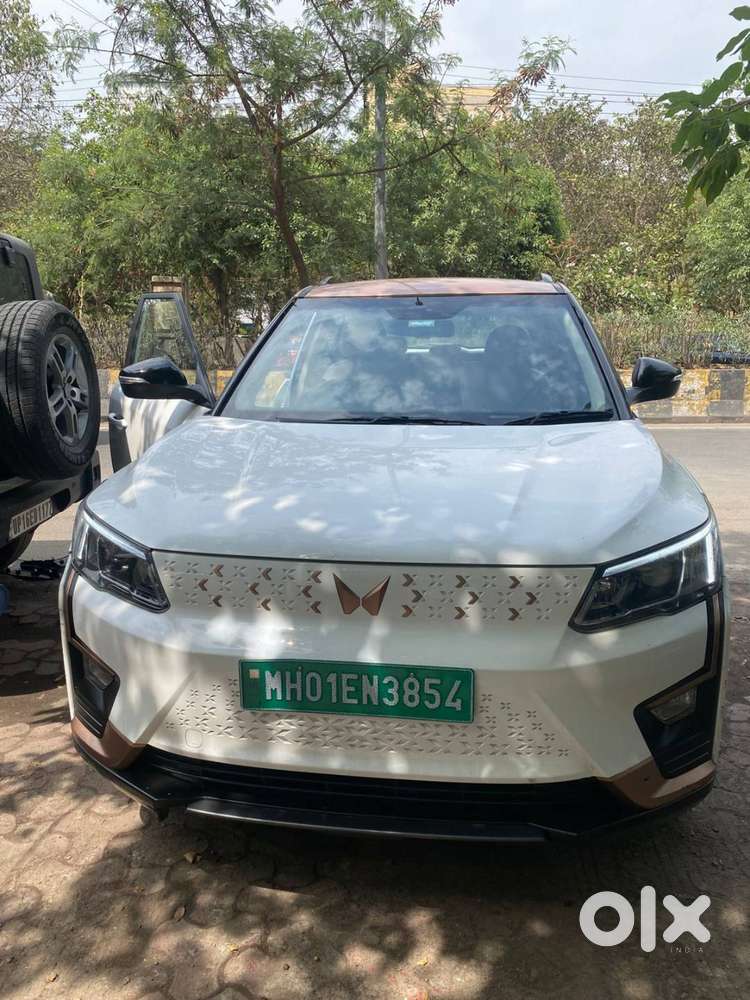 Mahindra Xuv400 2024