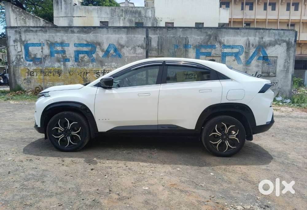 Tata Curvv Accom + A Dmt, 2024, Diesel
