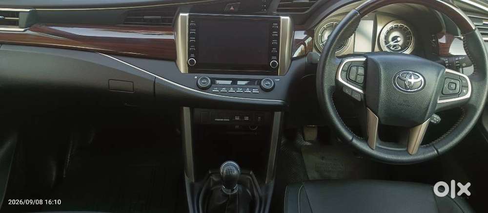 Toyota Innova Crysta 2.4 Z 7 Str, 2023, Diesel