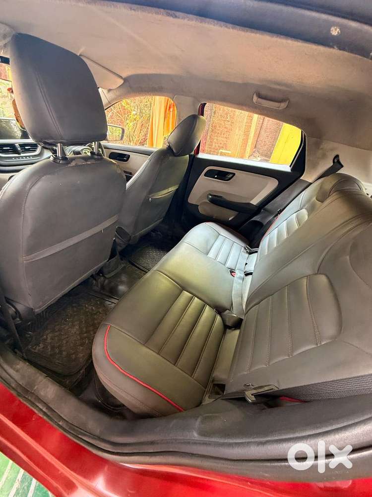Tata Altroz 1.2 Xt, 2022, Petrol