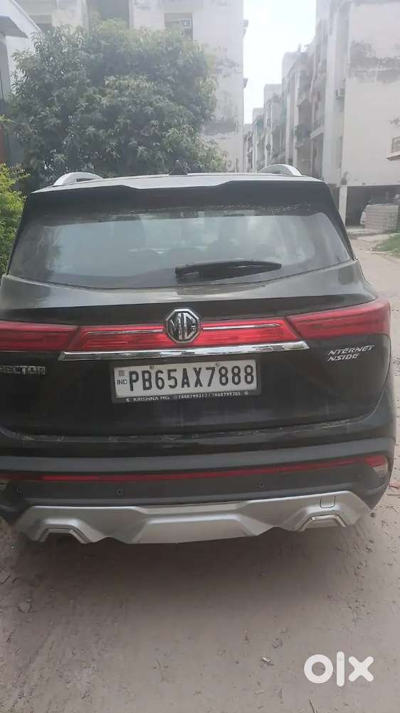 Mg Hector Plus 2020 Petrol