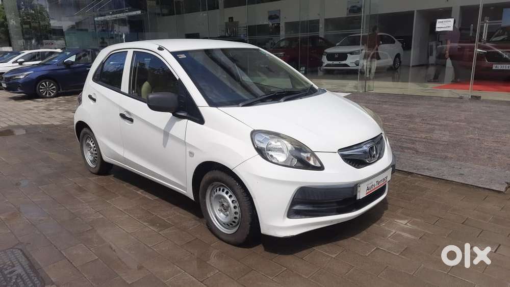 Honda Brio E Mt, 2013, Petrol