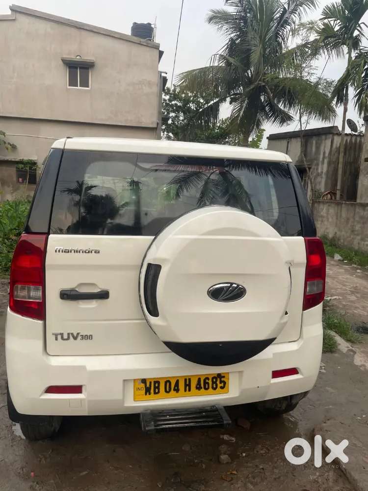 Mahindra Tuv 300 2018
