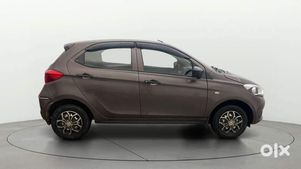 Tata Tiago Xe, 2019, Petrol