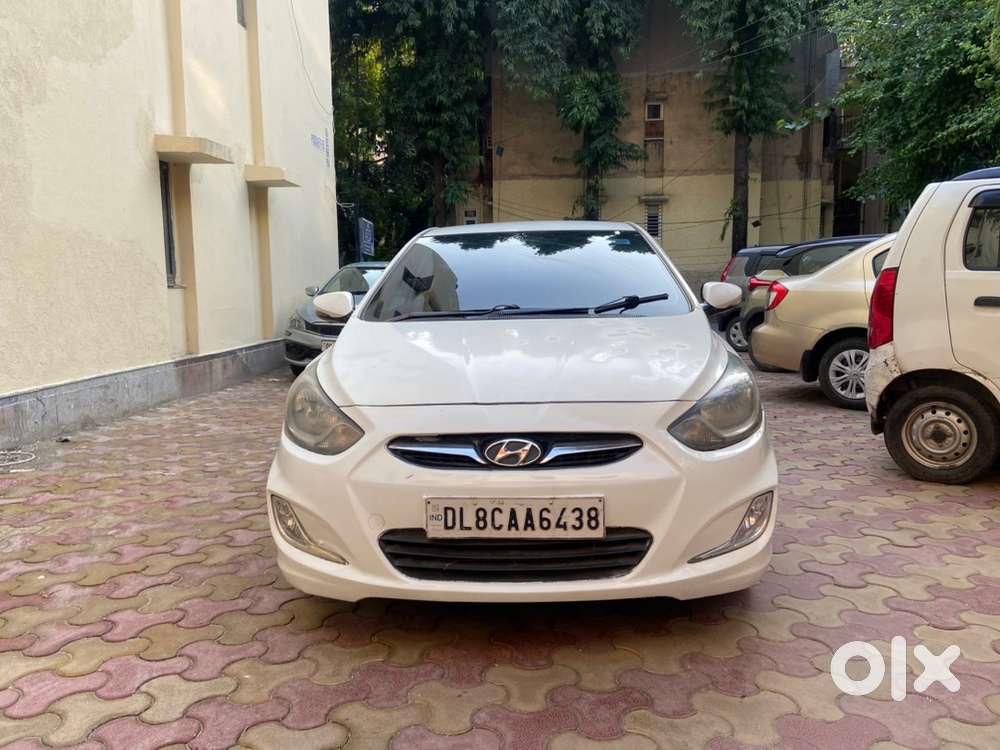 Hyundai Fluidic Verna 2012 Petrol Well Maintained