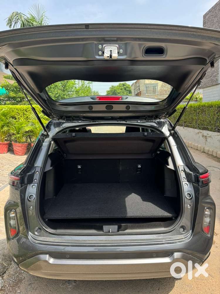 Maruti Suzuki Grand Vitara 2026 1700 Km Driven