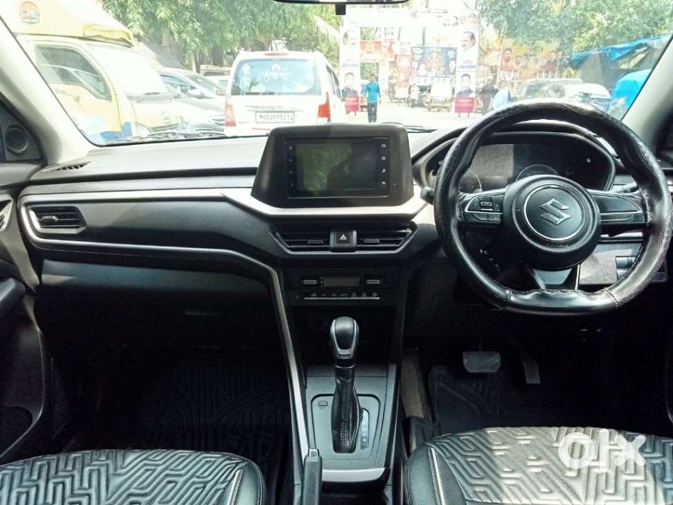 Maruti Suzuki Brezza Vxi At, 2023, Petrol