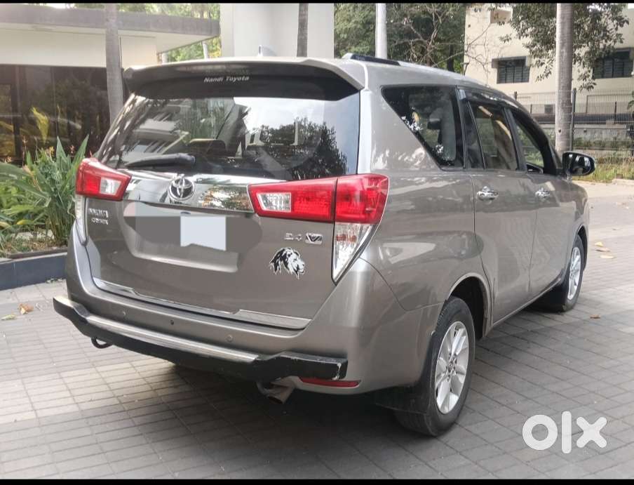 Toyota Innova Crysta 2.4 Vx Mt 8s, 2016, Diesel