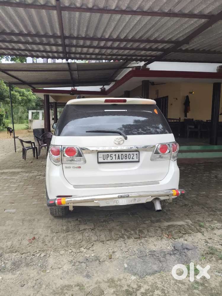 Fortuner Well Maintained 4*2 Manual White Colour