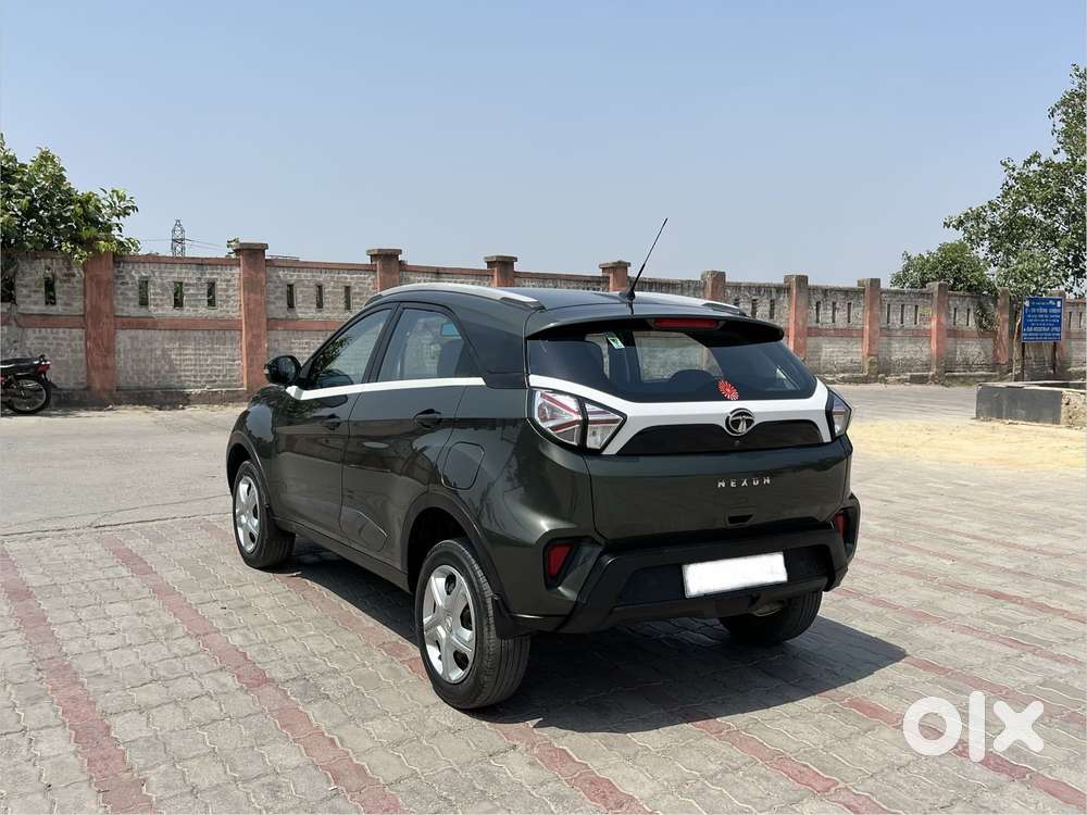 Tata Nexon 1.2 Revotron Xma Amt, 2023, Petrol