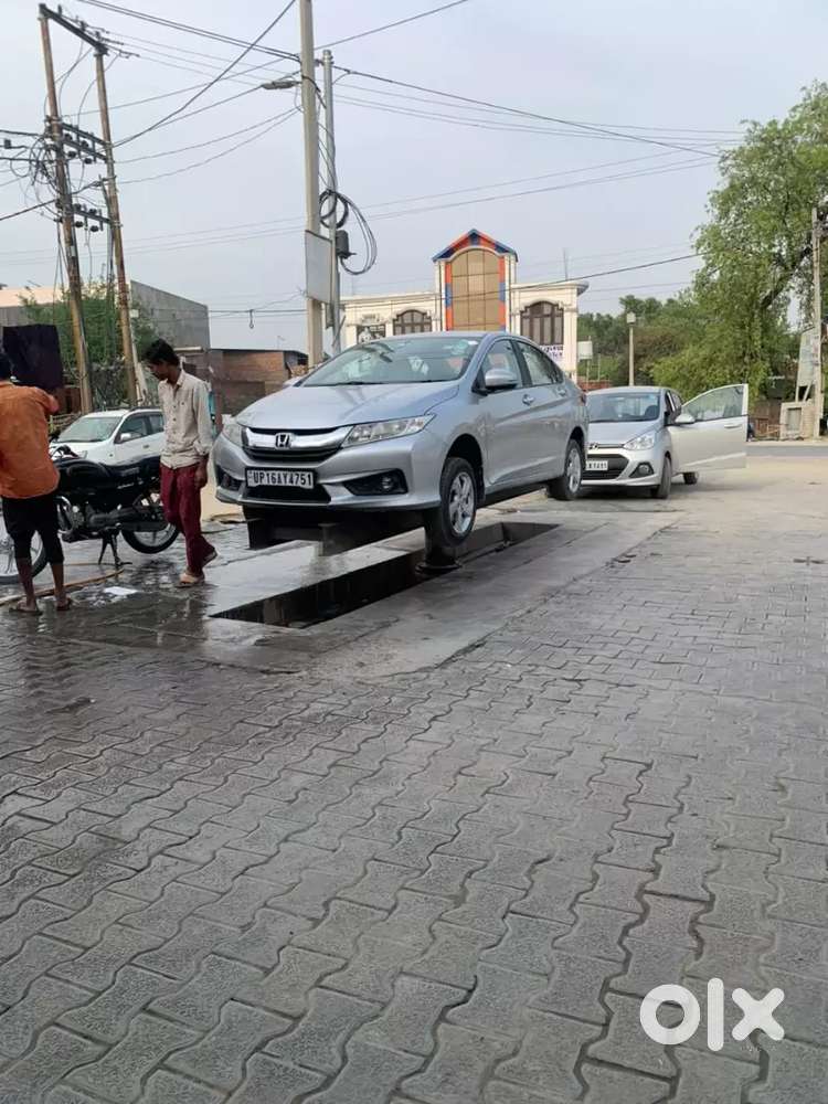 Honda City 4th Gen Petrol Cng 2015