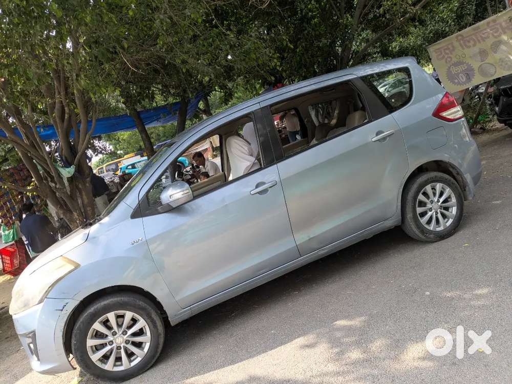 Maruti Suzuki Ertiga 2012 Top Model