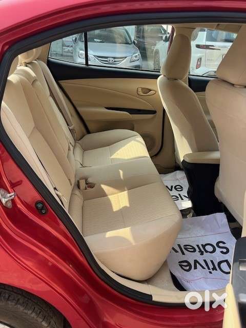 Toyota Yaris J Cvt, 2018, Petrol