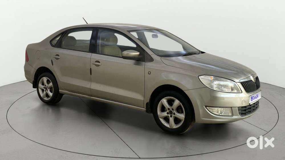 Skoda Rapid 2011-2013 1.6 Mpi At Ambition Plus, 2014, Petrol