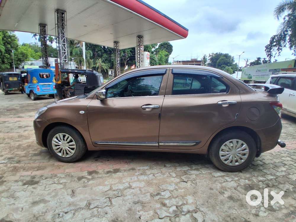 Maruti Suzuki Swift Dzire 1.2 Lxi, 2018, Petrol