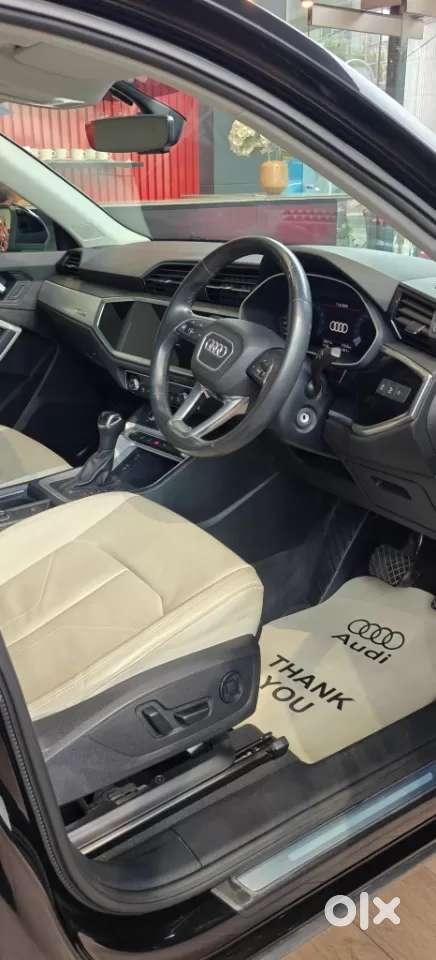 Audi Q3 40 Tfsi Premium Plus, 2023, Petrol