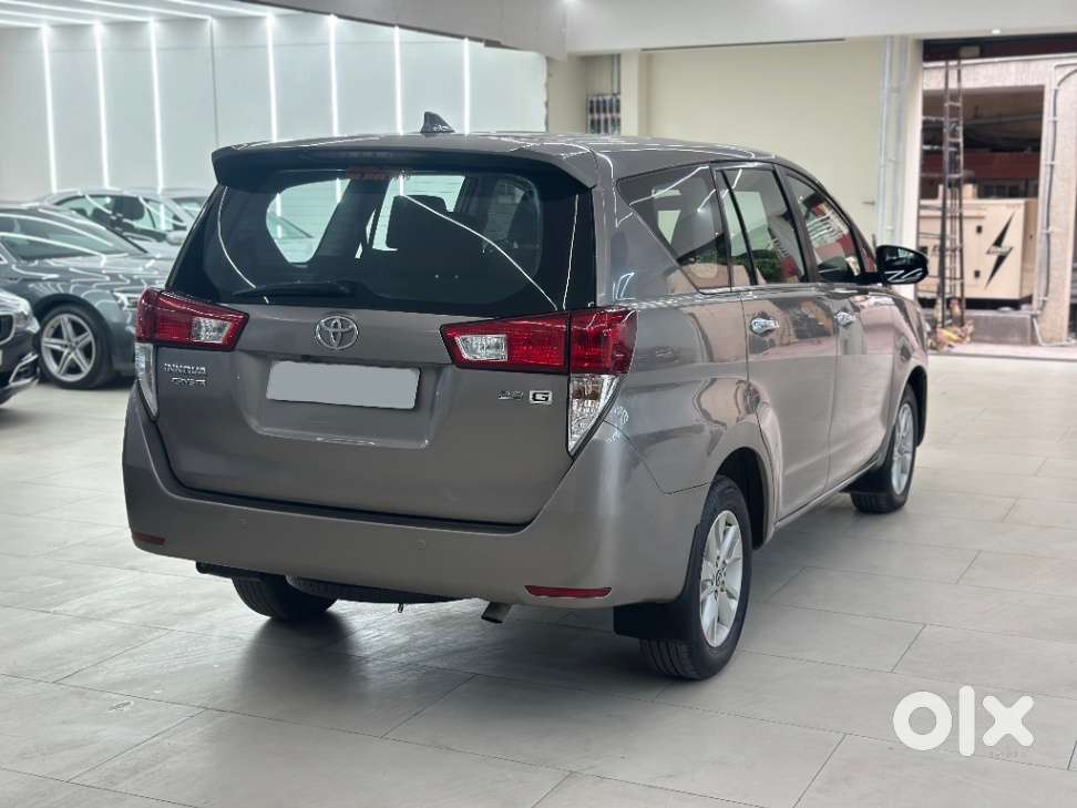 Toyota Innova Crysta 2.8 Gx At, 2017, Diesel