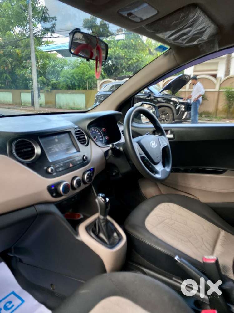 2017 Hyundai Grand I10 Sportz Automatic