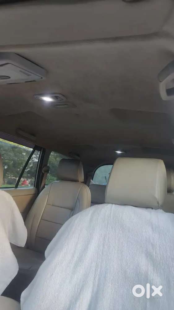 Toyota Innova 2.5 G 2014 Good Condition New Tyre New Clutch Plate Eng.