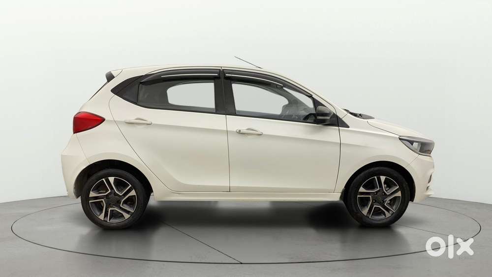 Tata Tiago Xza Plus, 2021, Petrol