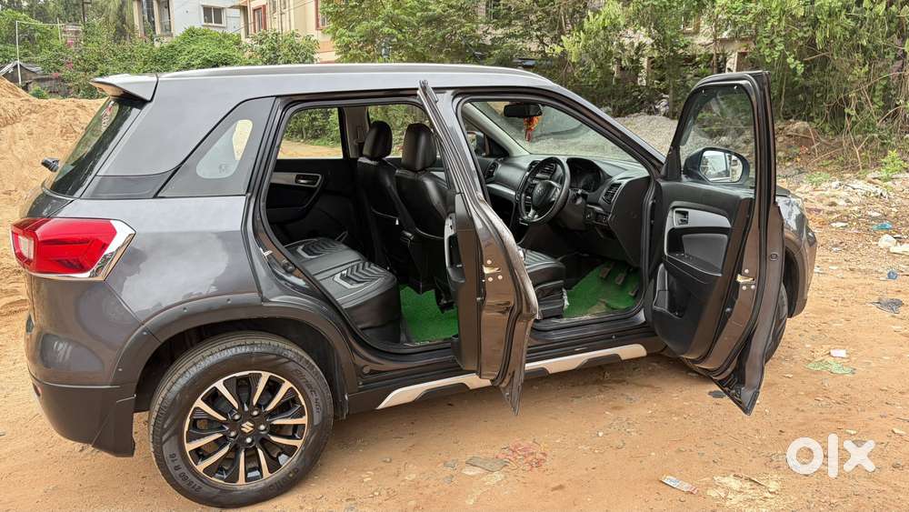 Maruti Suzuki Brezza 1.5 Zxi Plus Smart Hybrid, 2021, Petrol