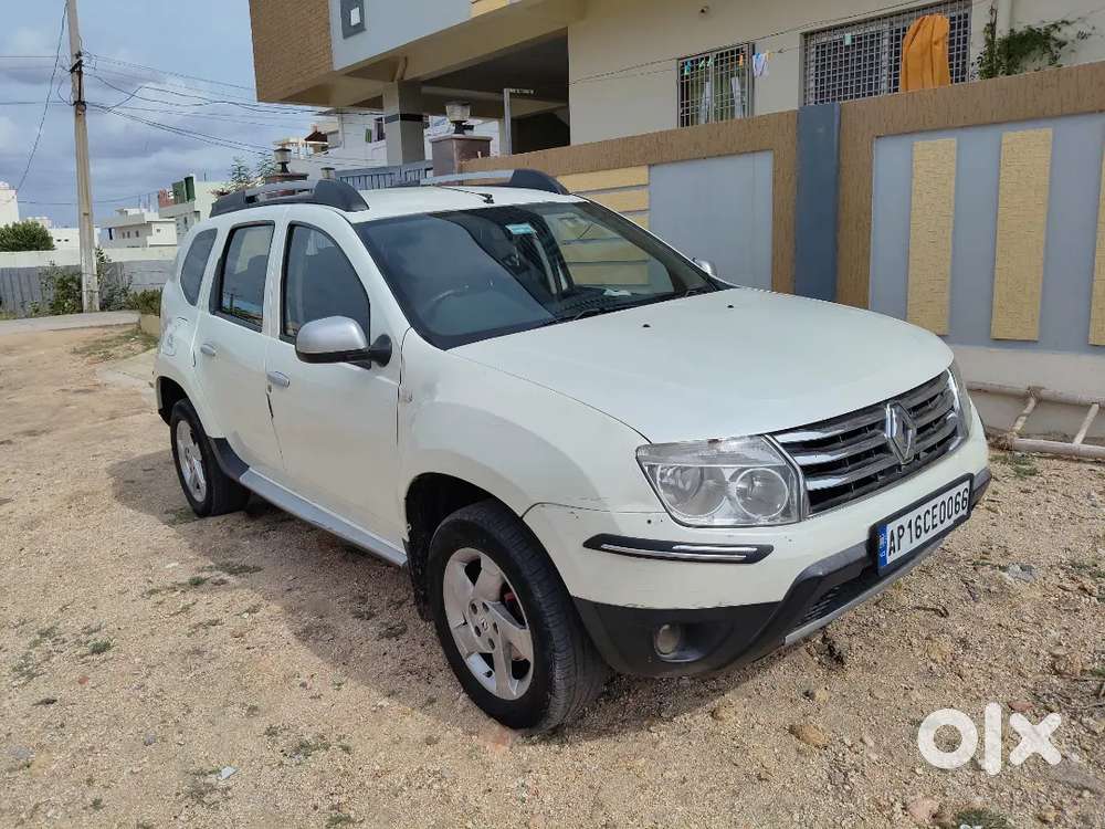 Renault Duster Diesel 110ps Manaul Transmission.