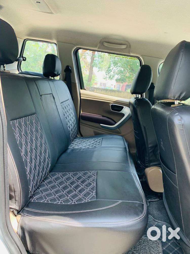 Mahindra Tuv 300 Mhawk100 T8, 2019, Diesel