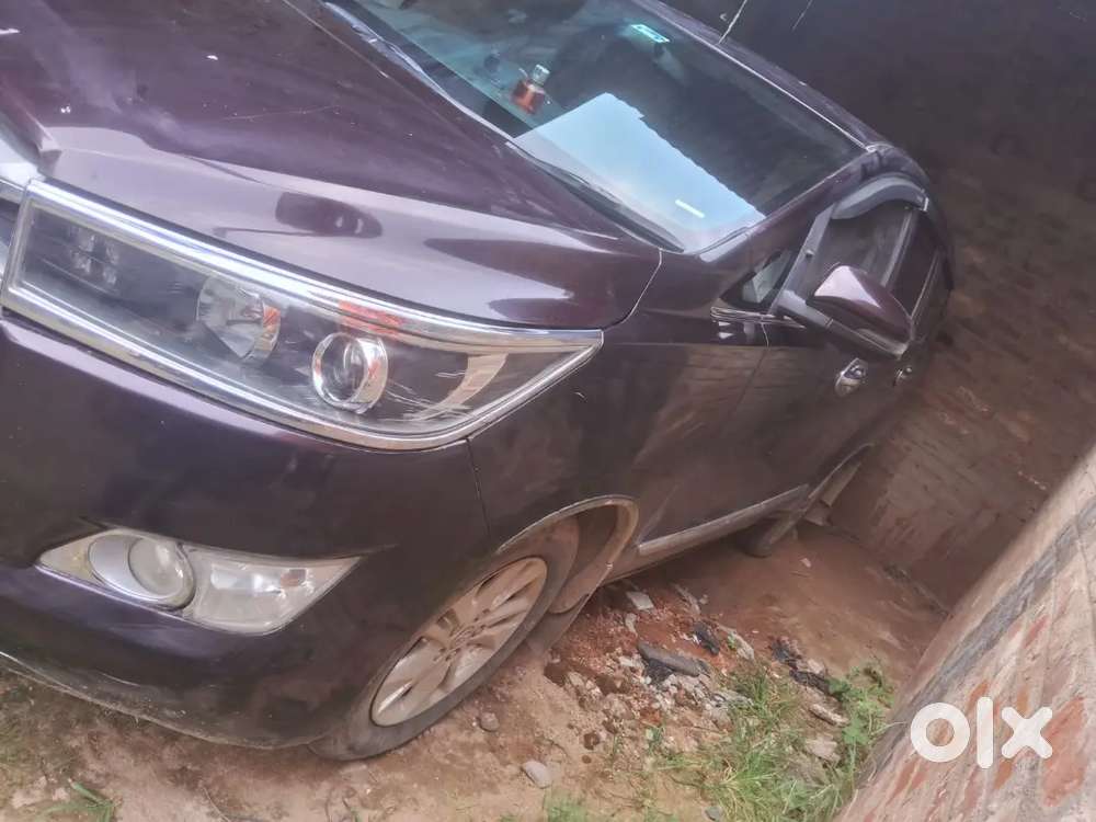 Car Was Low Driven Single Handed And Newest Conditio Enzine And Body
