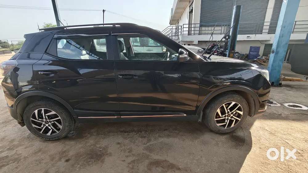 Mahindra Xuv400 2023 El Fast Charger