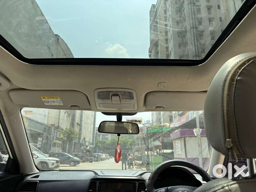 Mahindra Xuv300 W6, 2021, Petrol