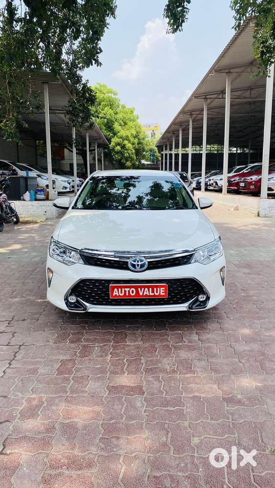 Toyota Camry Hybrid 2.5, 2017, Petrol