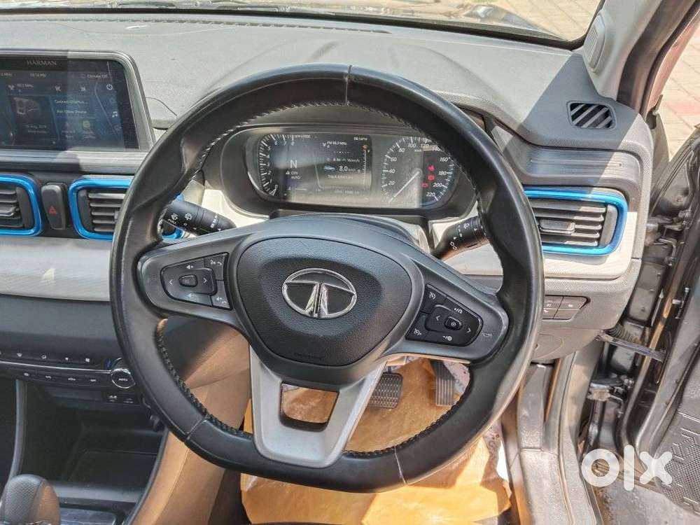 Tata Punch Creative Flagship Dual Tone Amt, 2023, Petrol