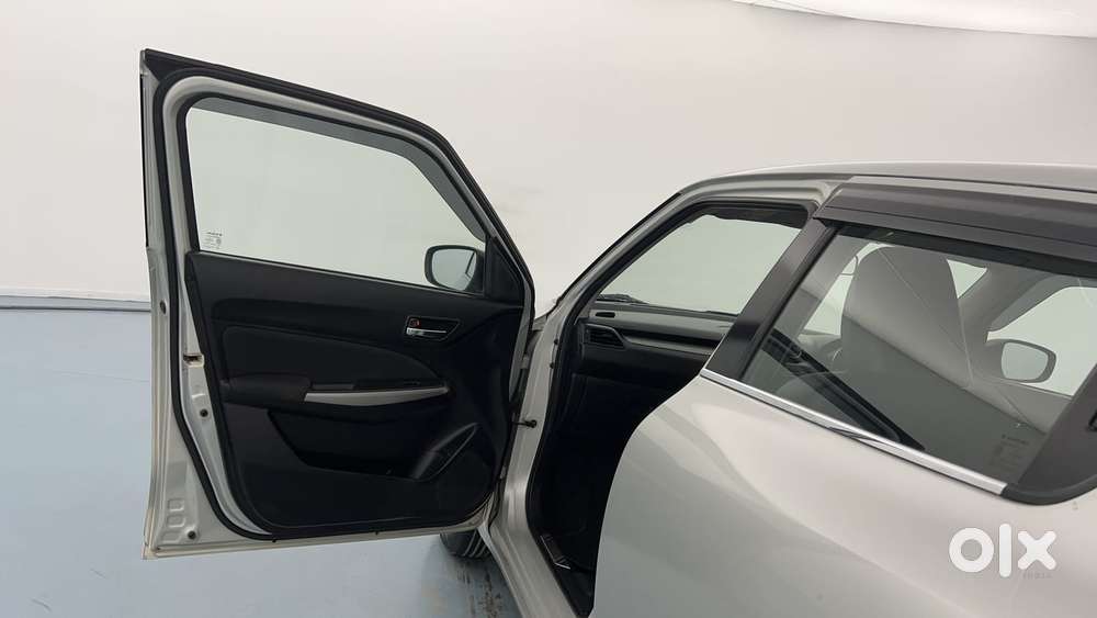 Maruti Suzuki Swift Amt Zxi, 2019, Petrol