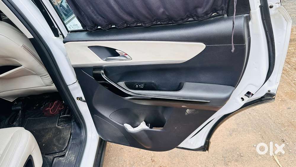 Mahindra Xuv700 Diesel 2024 Service Record Well Mentend