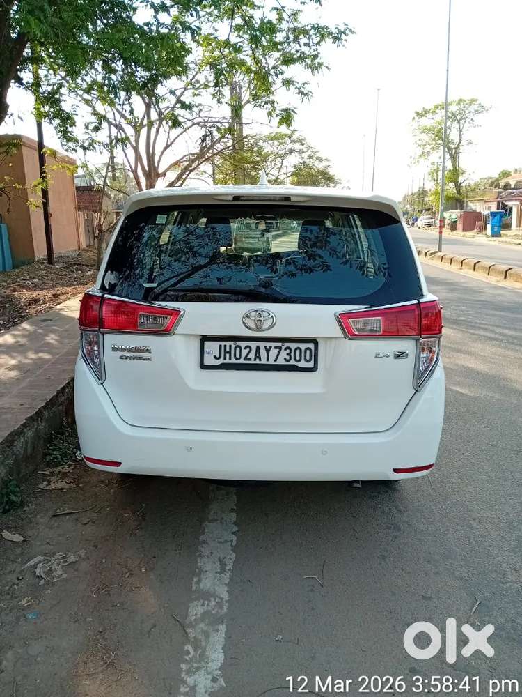 Toyota Innova Crysta 2019 Diesel 179000 Km Driven