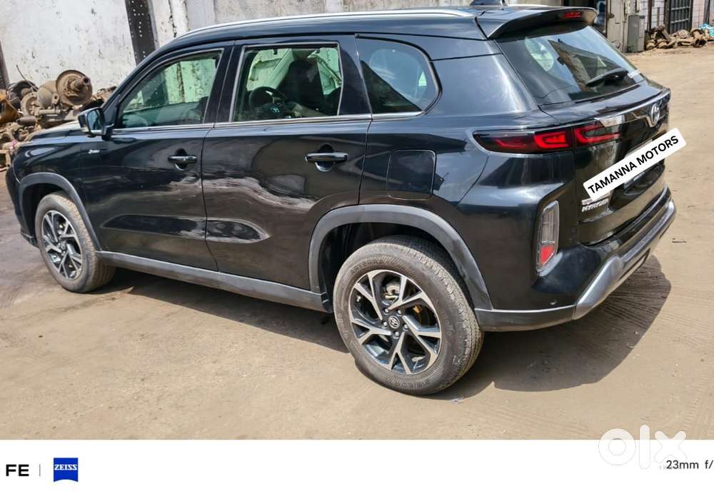 Toyota Urban Cruiser Hyryder 1.5 V Neo Drive At, 2025, Petrol
