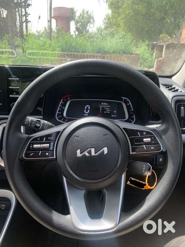 Kia Sonet Htk(o)  , Model-- Single Owner, Low Km Driven,fully Serviced