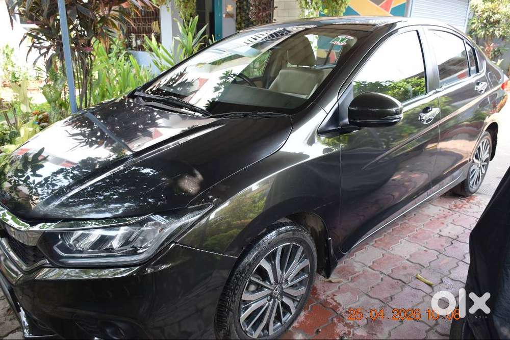 Honda City Zx 2017 Petrol Well Maintained
