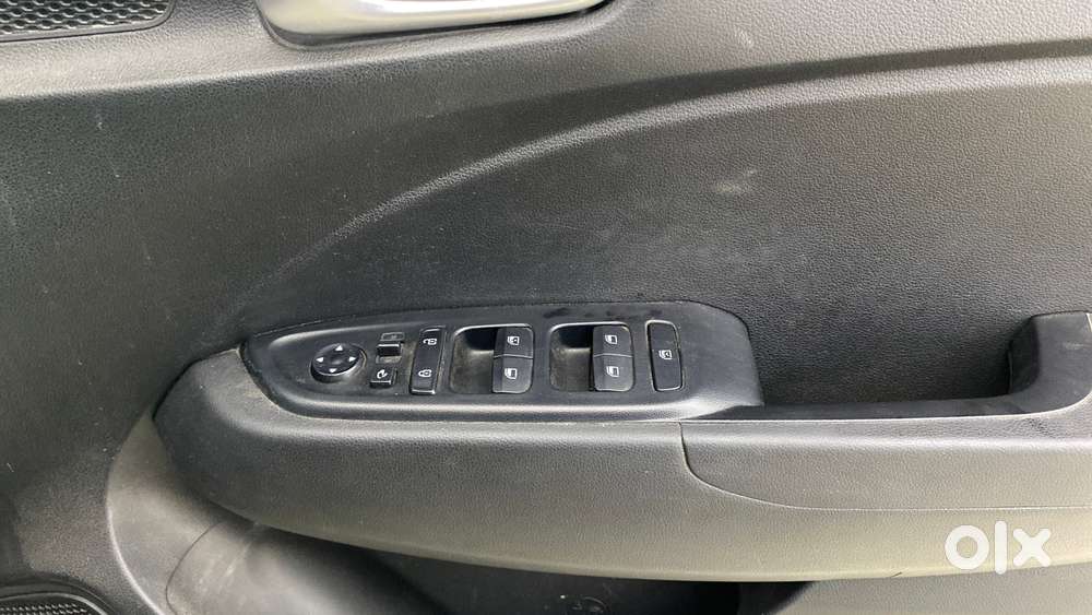 Hyundai Venue Sx Plus Turbo Dct, 2022, Petrol