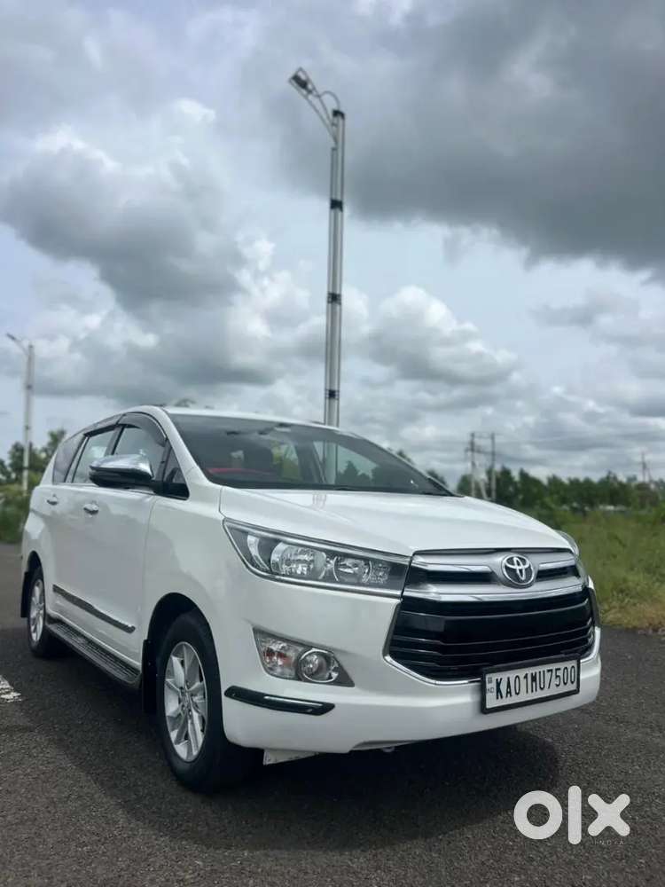 Toyota Innova Crysta 2020