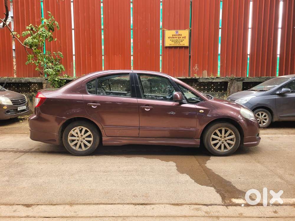 Maruti Suzuki Sx4 Zxi At Leather, 2010, Petrol