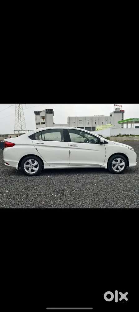 Honda City Elegant 2016