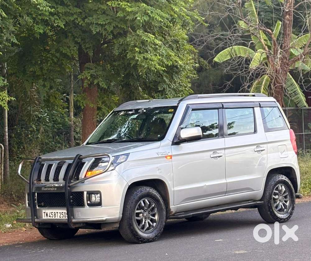 Mahindra Tuv 300 T10, 2020, Diesel