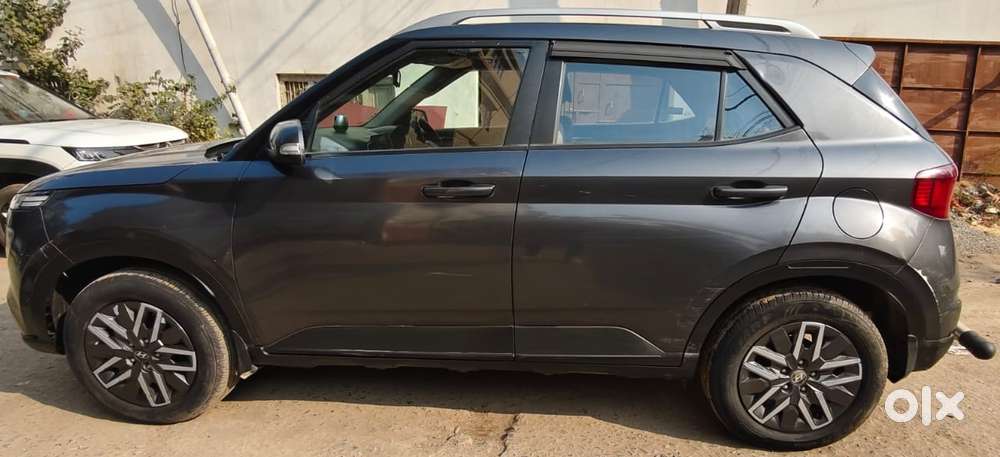 Hyundai Venue 1.0l Turbo Gdi Sx(o) Mt, 2022, Petrol