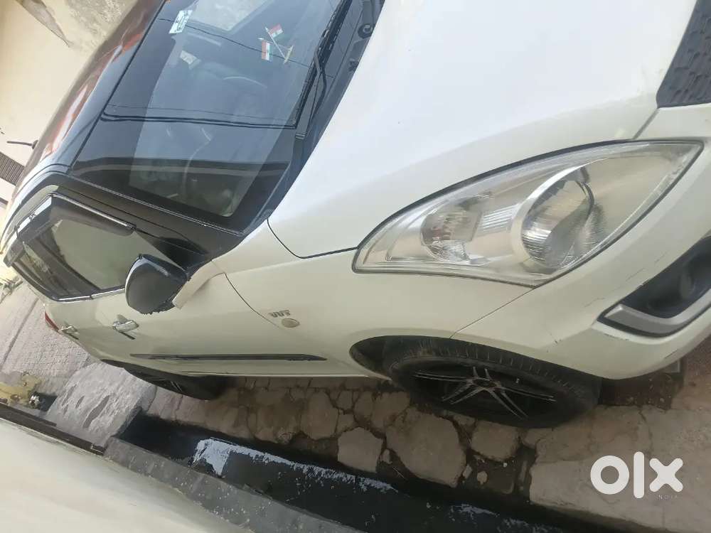 Maruti Suzuki Swift 2017 Cng & Hybrids 78000 Km Driven